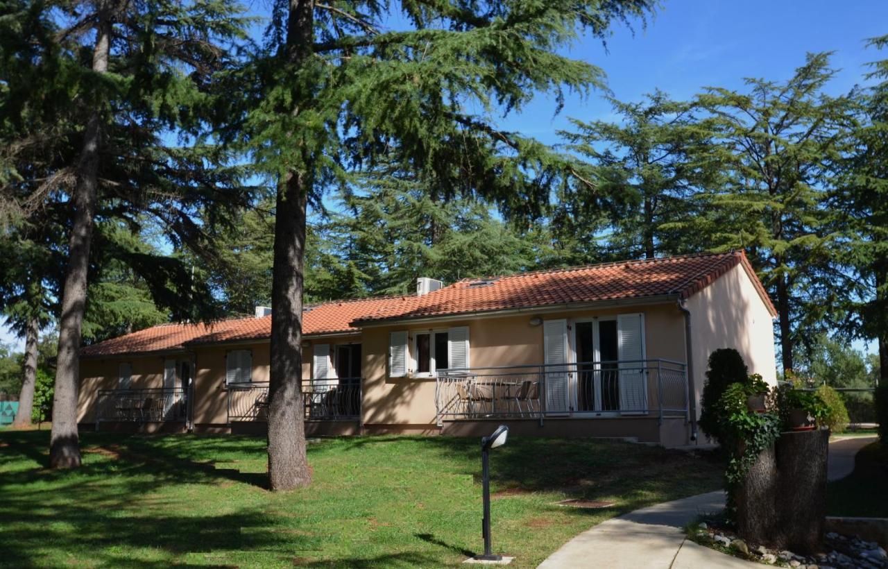 Apartments Materada Residence Porec Bagian luar foto