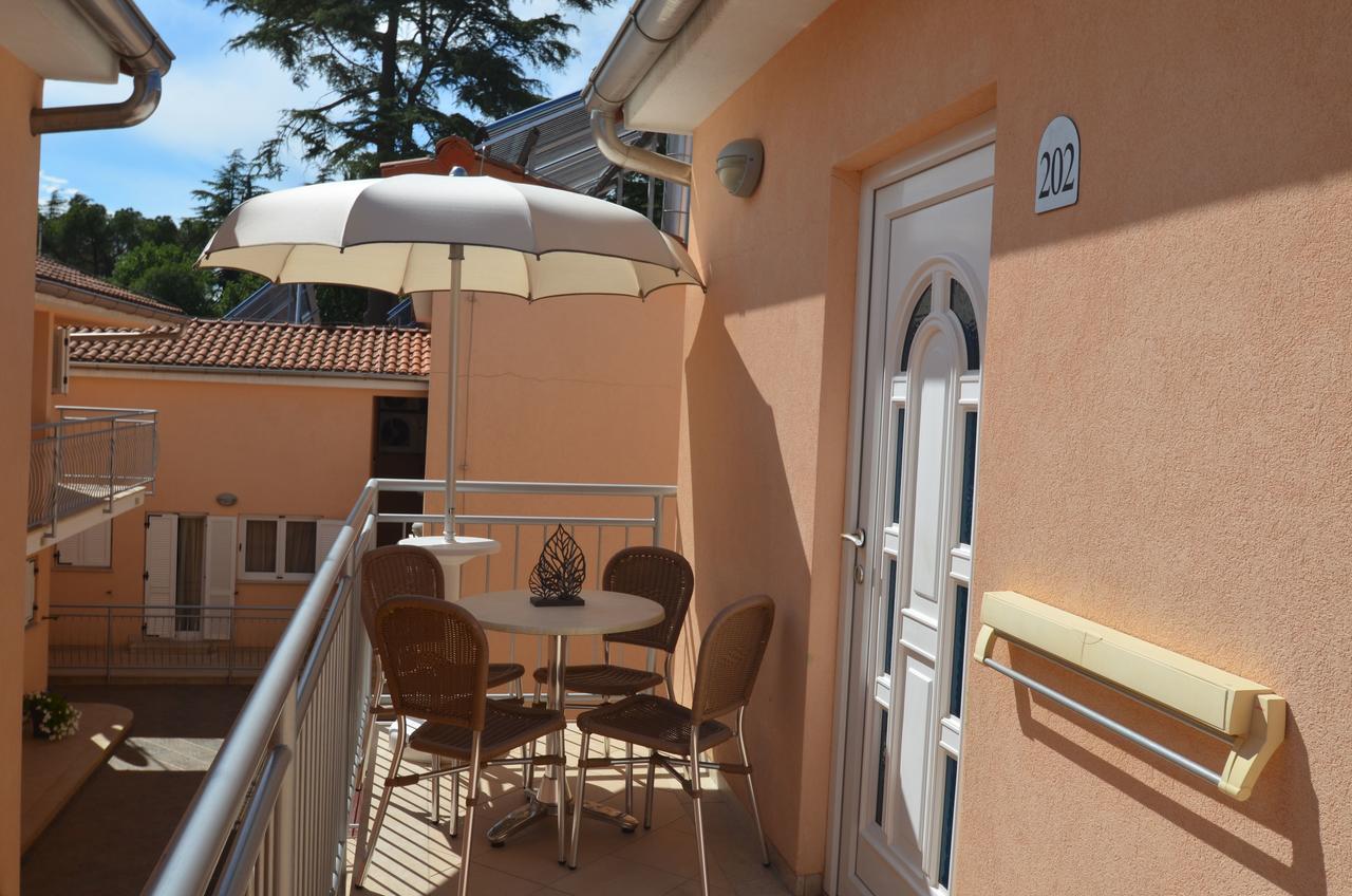 Apartments Materada Residence Porec Bagian luar foto